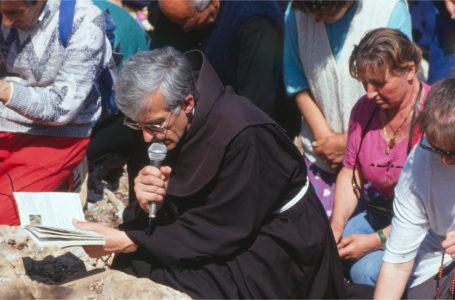 Cтворюйте молитовні групи (Тереза Ґажійова)